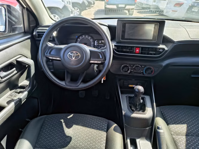 TOYOTA RAIZE 2025 - Imagen 12
