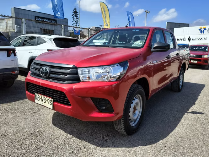 TOYOTA HILUX 2022