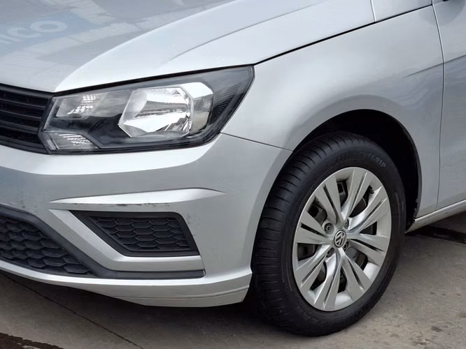 VOLKSWAGEN VOYAGE 2023 - Imagen 4