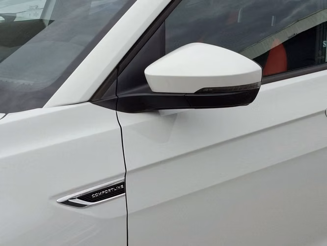 VOLKSWAGEN T-CROSS 2026 - Imagen 4