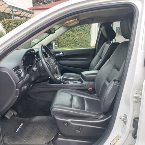 DODGE DURANGO SXT AÑO 2023 FULL EQUIPO - Imagen 9