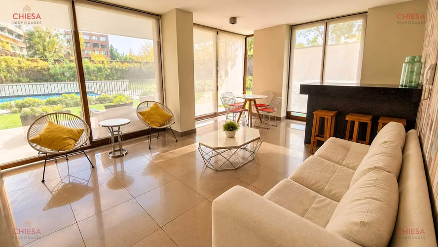 Amplio 180 m² a pasos de Metro Manquehue (181573) - Imagen 8