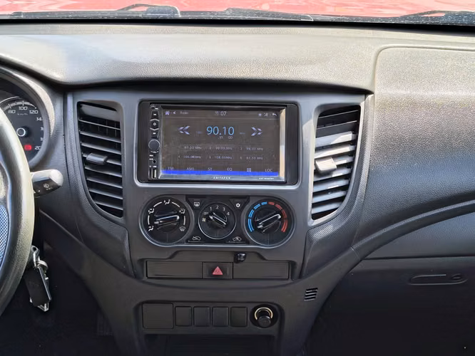 MITSUBISHI L200 2022 - Imagen 16
