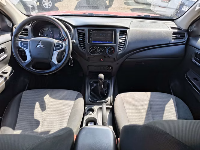 MITSUBISHI L200 2022 - Imagen 15