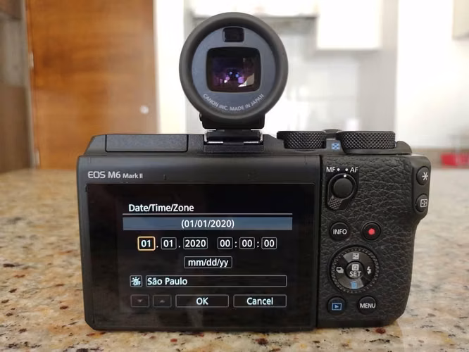 Canon EOS M6 Mark II - Imagen 2
