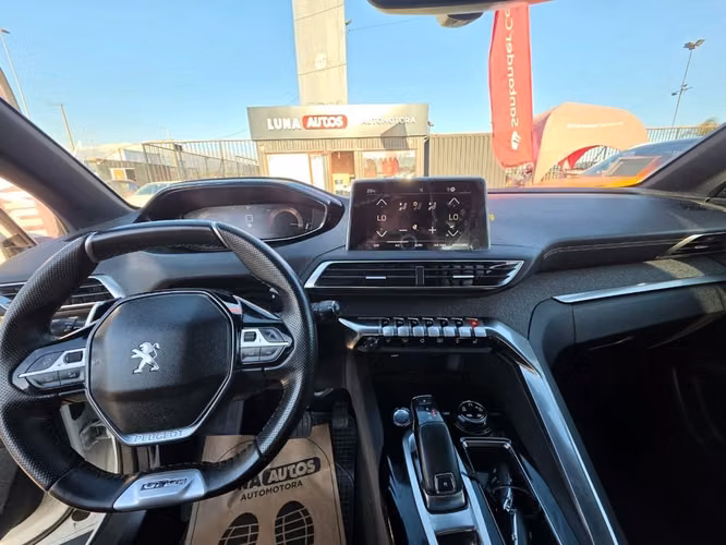 PEUGEOT 5008 2020 - Imagen 7