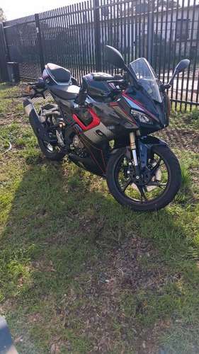 Moto QJMOTOR