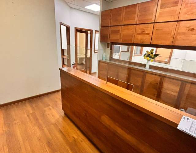 Oficina 70m² Metro U. de Chile - Ideal Salud/Estética