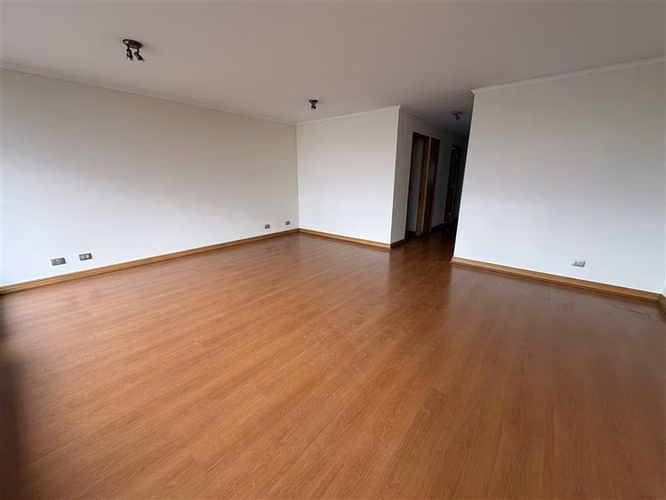 Departamento en arriendo de 4 dorm. en Vitacura