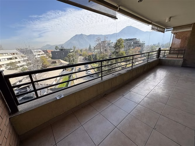 Departamento en arriendo de 4 dorm. en Vitacura - Imagen 1