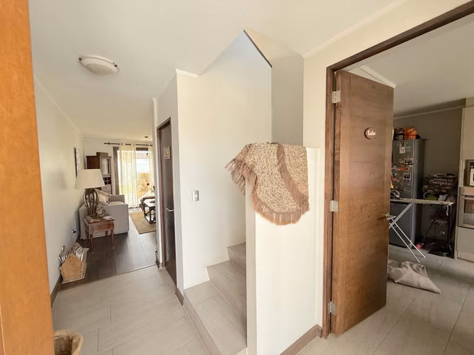 Casa 3 dormitorios, 118 m2 útiles, Santa Elena - Imagen 3