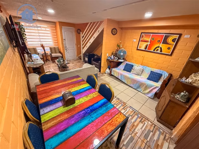 Casa 4 Dorm Cobertizo Frente a Plaza Metrotren Paine - Imagen 6