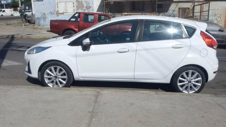 Ford fiesta SE 5P 1.6hp