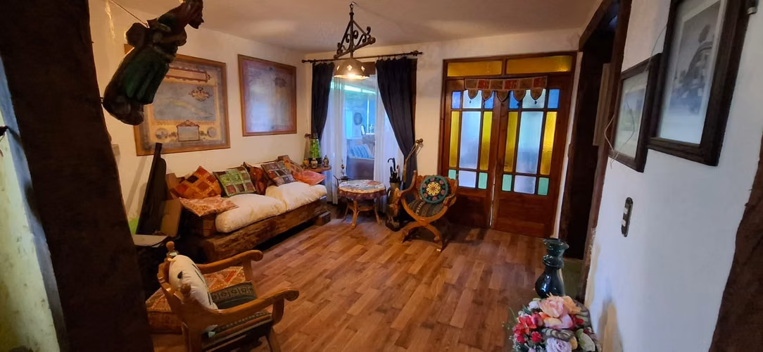 CASA DE ESTILO MEDITERRÁNEO CON DISEÑO ÚNICO | 160 m² CONST. EN PARCELA DE 1.200 m² - Imagen 8