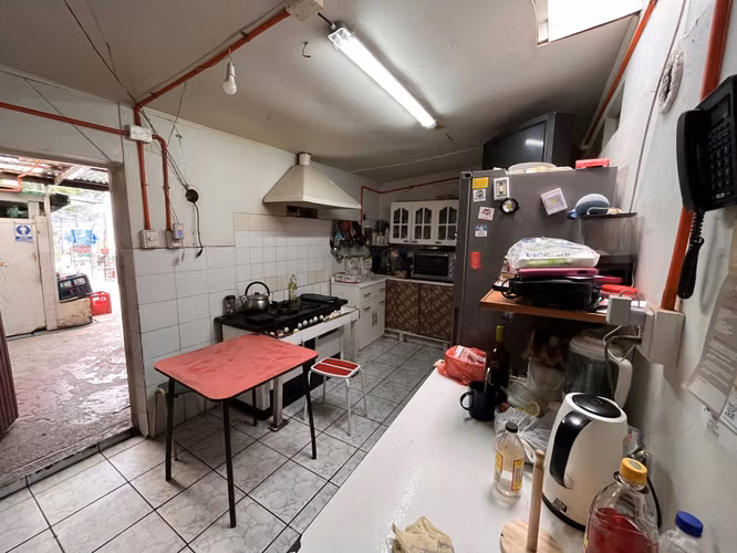 Restaurant 140 m2 útiles, 2.100 m2 terreno - Imagen 6