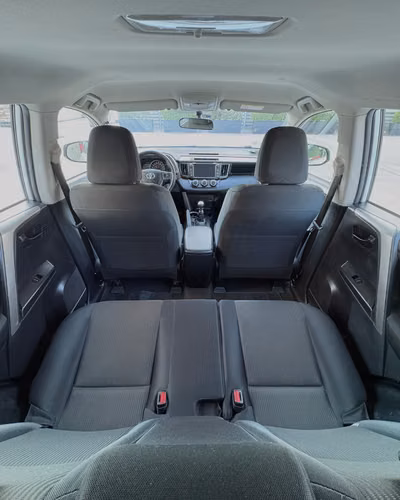 Toyota RAV4 4x2 STD MT