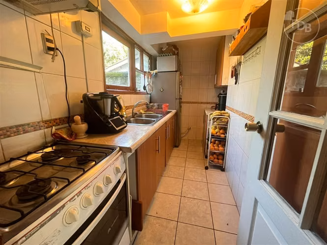 Casa en arriendo de 4 dorm. en Talca centro