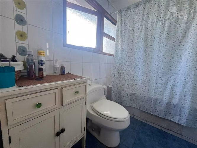 Casa en arriendo de 4 dorm. en Talca centro