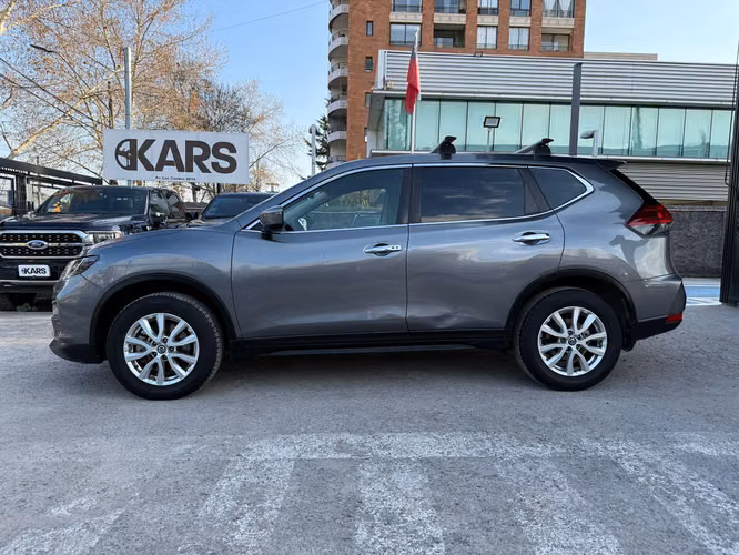 NISSAN X-TRAIL  2021 - Imagen 8
