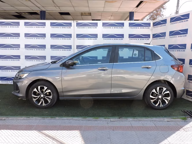 CHEVROLET ONIX PREMIER 1.0 HB AT 2022 - Imagen 4