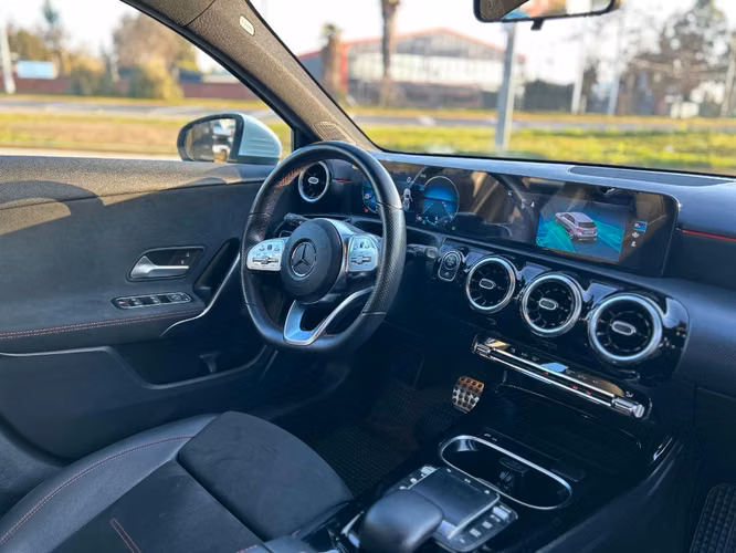 MERCEDES-BENZ A200 1.3 HATCHBACK 2021 - Imagen 17