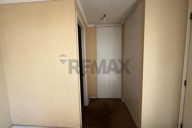 Departamento 1d+1b en avenida perú, recoleta - Imagen 8