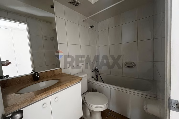Departamento 1d+1b en avenida perú, recoleta - Imagen 9