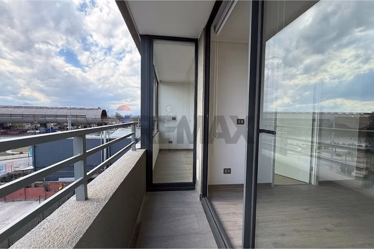 Arriendo depto nuevo 1d + 1b + 1bod - Imagen 6