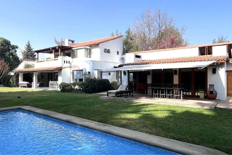 Casa club de golf las bisas de chicureo