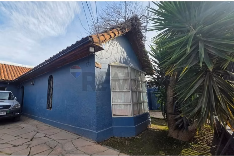 Casa familiar 3dor/2baños y piscina