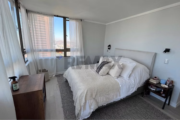 Depto 2d2b av. kennedy | apto airbnb | 8.800 uf - Imagen 9
