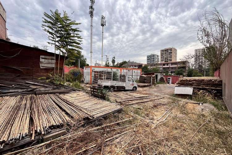 Terreno 30x30 av. peru - Imagen 5