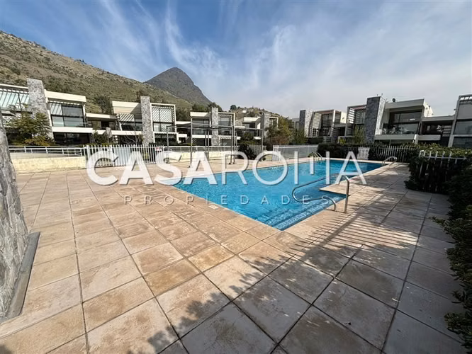LOFT CON QUINCHO 3D/2B+ESTACIONAMIENTO/AV.EL VALLE