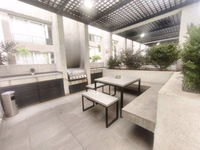 ARRIENDO 1D1B EN SUITE CON BALCÓN  SERRANO 633 - Imagen 23
