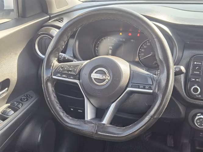 Nissan Kicks 1.6 Advance Mt 2024