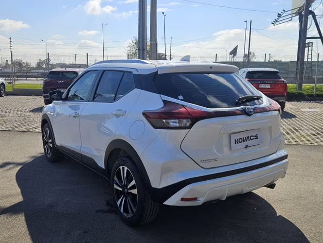 Nissan Kicks 1.6 Advance Mt 2024