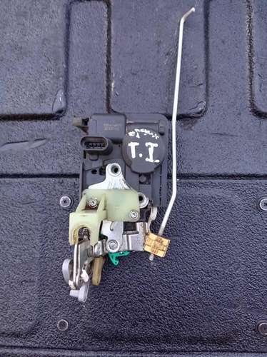 CHAPA PUERTA TRASERA IZQUIERDA MAXUS T60 - Imagen 2