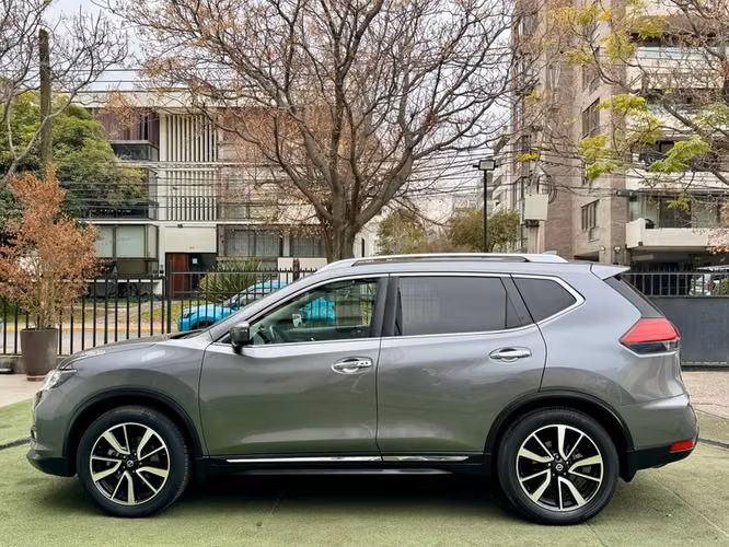 NISSAN X-TRAIL EXCLUSIVE CVT - 4WD - 2022 | 2513
