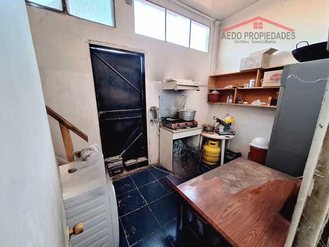 Se Vende Amplio Local Comercial comuna de La Calera. - Imagen 11