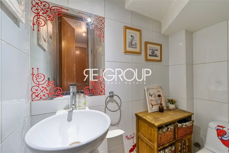 Casa en venta de 5 dorm. en Lo Barnechea - Imagen 2