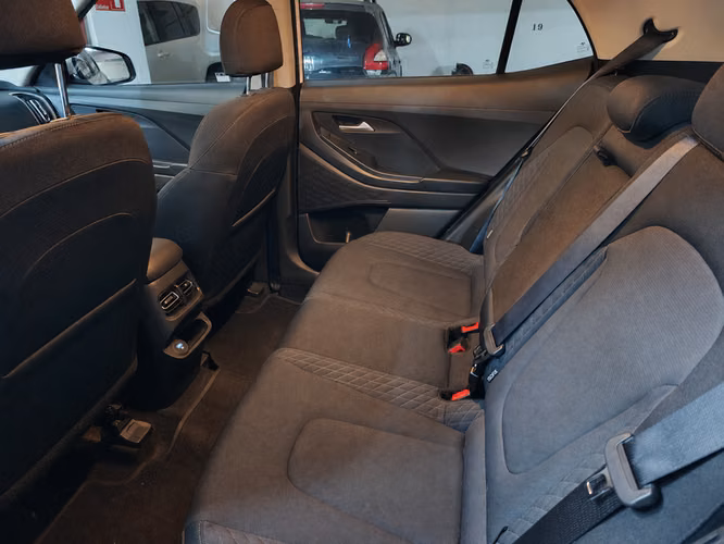 HYUNDAI CRETA MPI - 2025 | 4447
