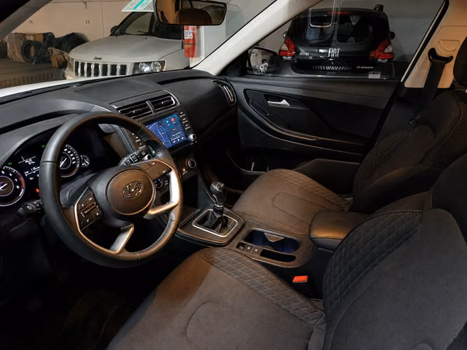 HYUNDAI CRETA MPI - 2025 | 4447