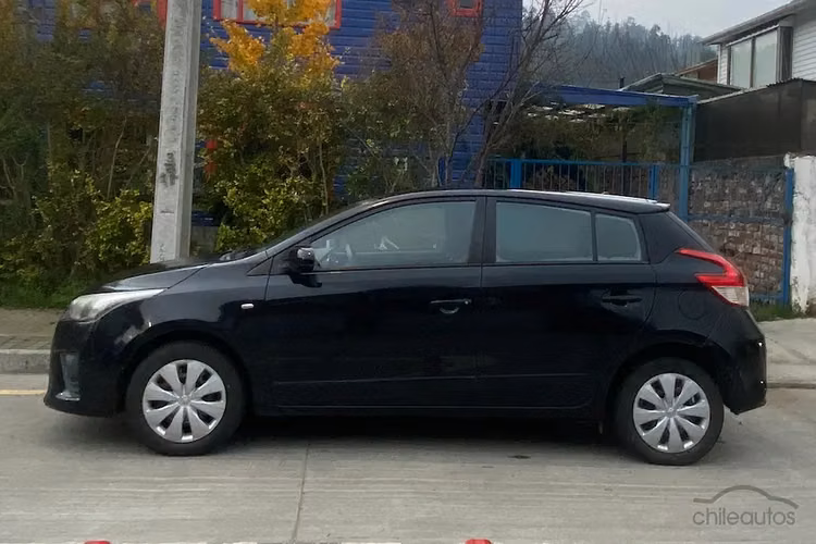 2018 Toyota Yaris 1.5 SPORT GLI 4X2 151HME1 MT 5P