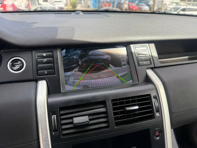 Land Rover Discovery 2.0 (2018) - Imagen 16