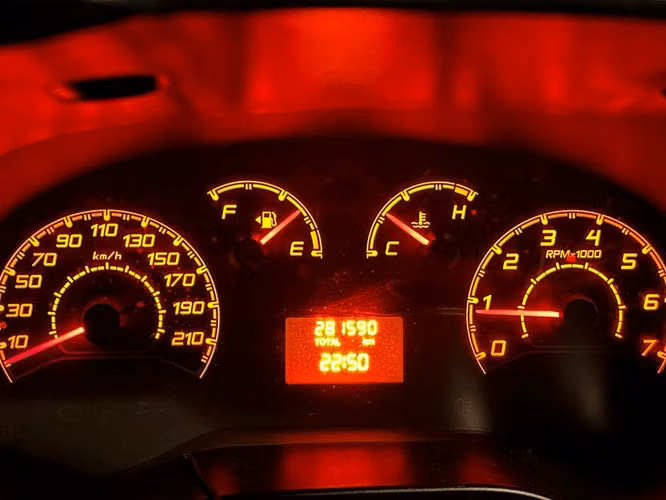 Ran van 1000  1.3 turbo Diesel