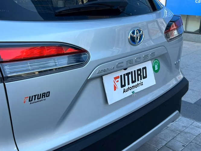 TOYOTA COROLLA CROSS COROLLA CROSS 1.8 HEV CVT 4X2 - 2025 | 4468 - Imagen 8