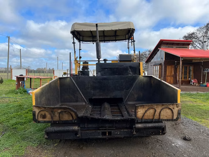 Terminadora de asfalto Bitelli BB 640