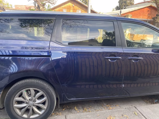 Kia Grand Carnival Diésel 2021 - Imagen 7