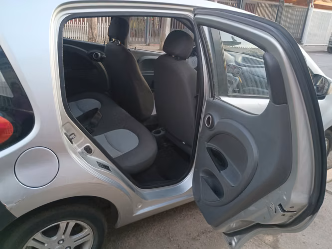 CHANGAN CV KM – 2 DUEÑAS – NEUMÁTICOS NUEVOS