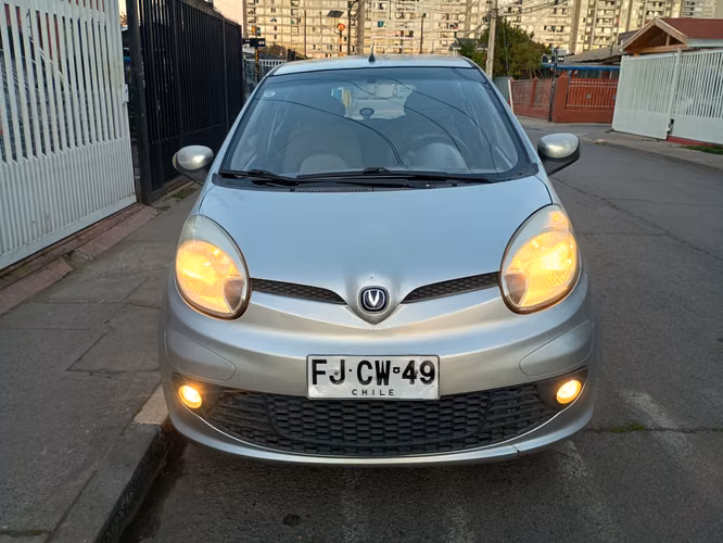 CHANGAN CV KM – 2 DUEÑAS – NEUMÁTICOS NUEVOS